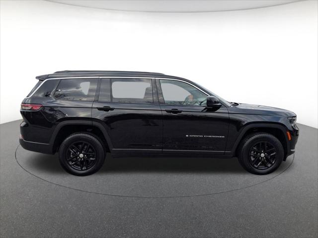 2025 Jeep Grand Cherokee GRAND CHEROKEE L LAREDO 4X4