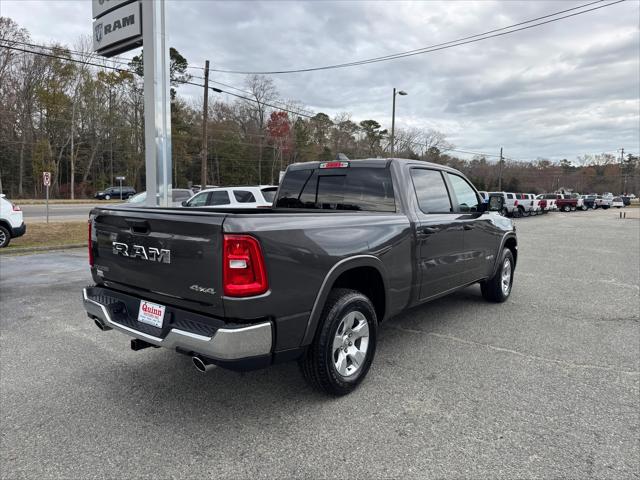 2025 RAM Ram 1500 RAM 1500 BIG HORN CREW CAB 4X4 64 BOX