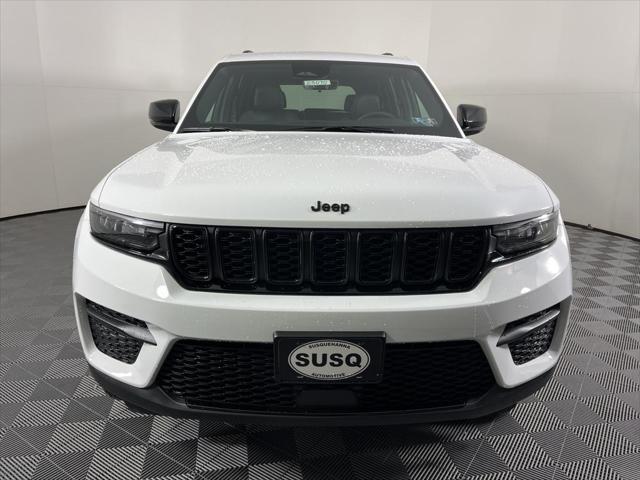 2025 Jeep Grand Cherokee GRAND CHEROKEE ALTITUDE X 4X4