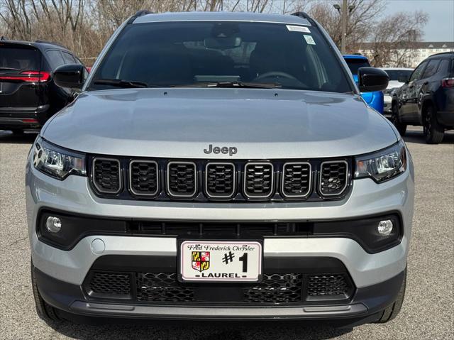 2025 Jeep Compass COMPASS LATITUDE 4X4
