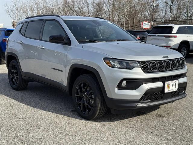 2025 Jeep Compass COMPASS LATITUDE 4X4
