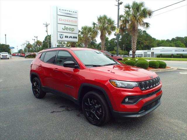 2025 Jeep Compass COMPASS LATITUDE 4X4