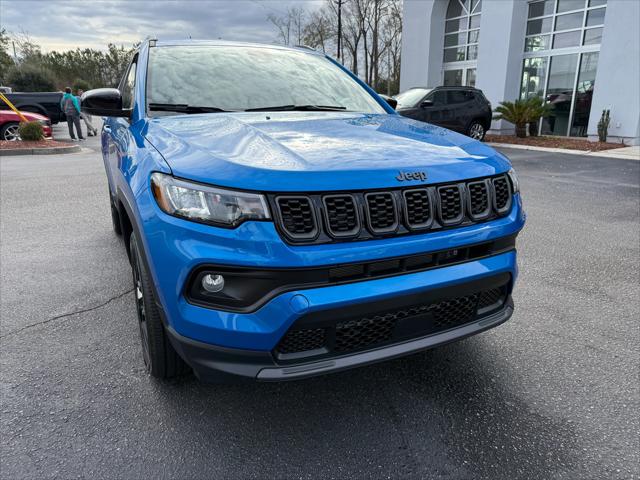 2025 Jeep Compass COMPASS LATITUDE 4X4