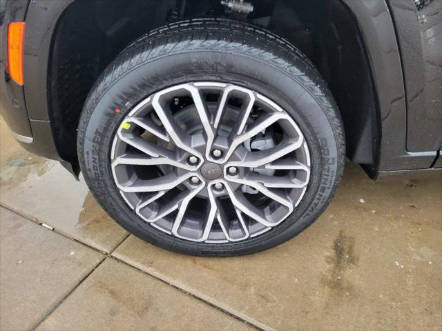 2025 Jeep Grand Cherokee GRAND CHEROKEE L SUMMIT RESERVE 4X4