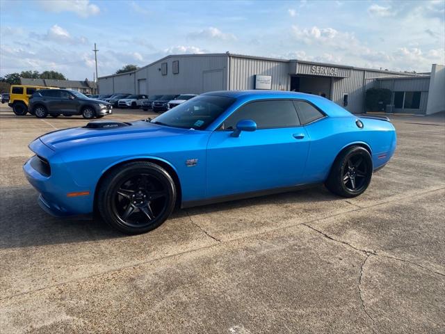 2015 Dodge Challenger R/T Plus Shaker