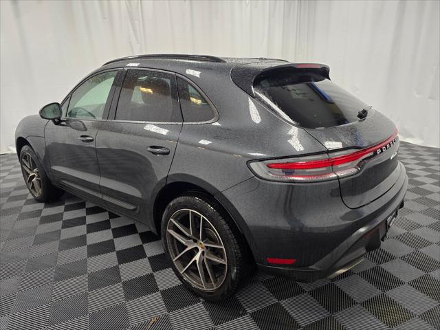 2024 Porsche Macan 