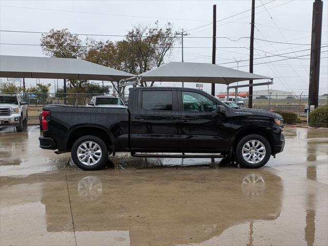 2022 Chevrolet Silverado 1500 2WD Crew Cab Short Bed Custom