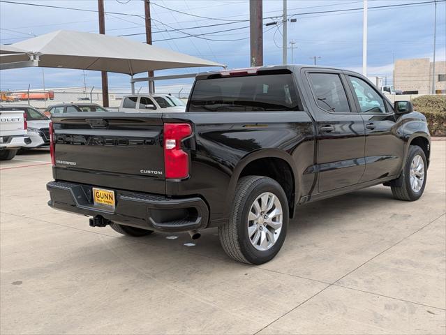 2022 Chevrolet Silverado 1500 2WD Crew Cab Short Bed Custom