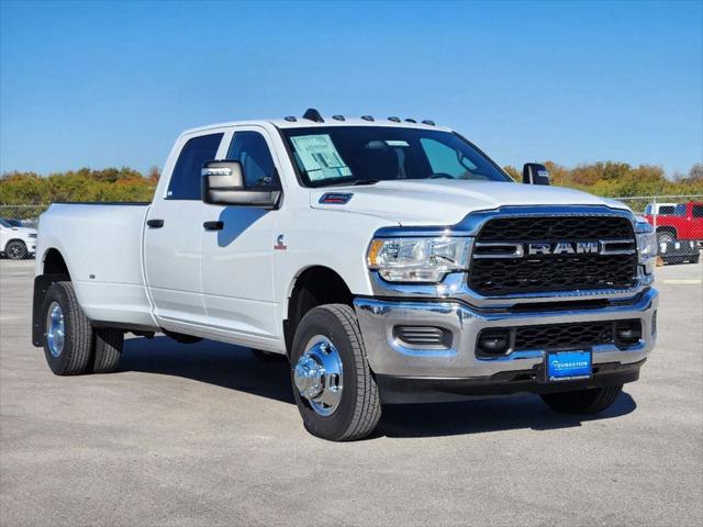 2024 RAM Ram 3500 RAM 3500 TRADESMAN CREW CAB 4X4 8 BOX