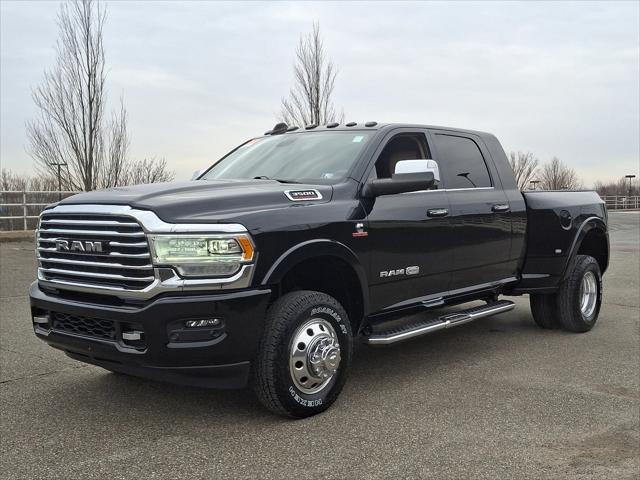 2022 RAM 3500 Limited Longhorn Mega Cab 4x4 64 Box