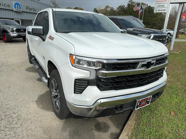 2024 Chevrolet Silverado 1500 4WD Crew Cab Short Bed LT