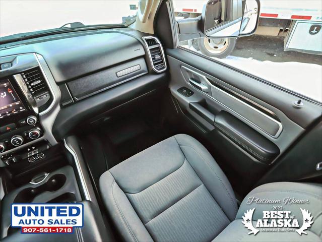 2020 Ram 1500 Big Horn Crew Cab 4x4 57 Box