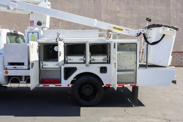 2012 Ford F-550 XL