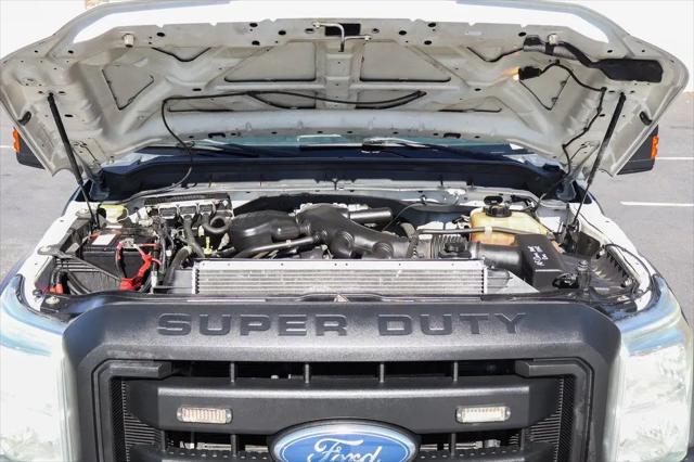 2012 Ford F-550 XL