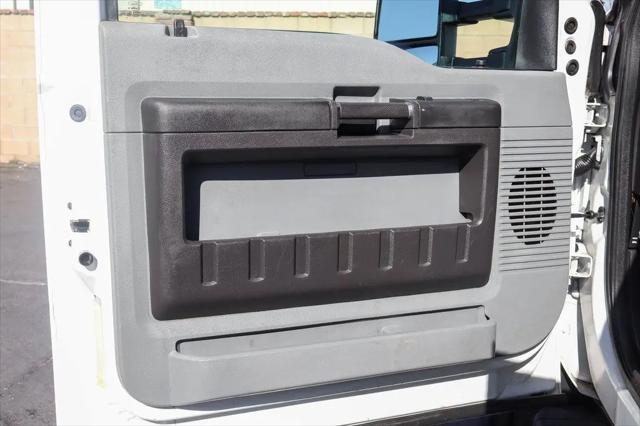 2012 Ford F-550 XL