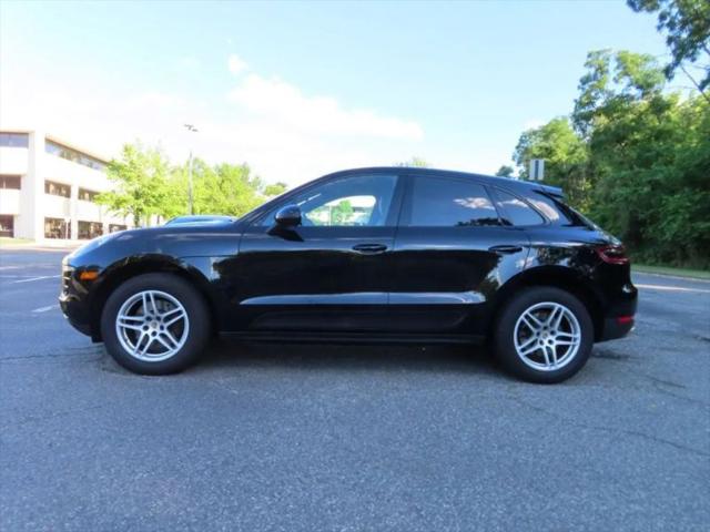 2017 Porsche Macan Sport Utility 4D