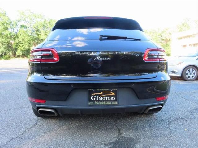 2017 Porsche Macan Sport Utility 4D