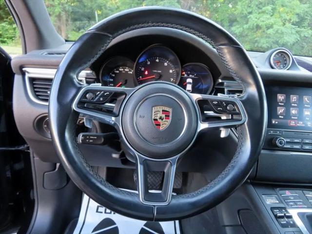 2017 Porsche Macan Sport Utility 4D