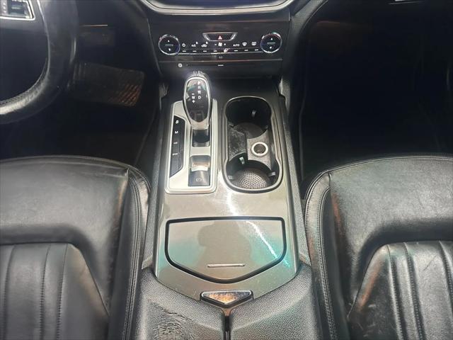 2015 Maserati Ghibli Standard