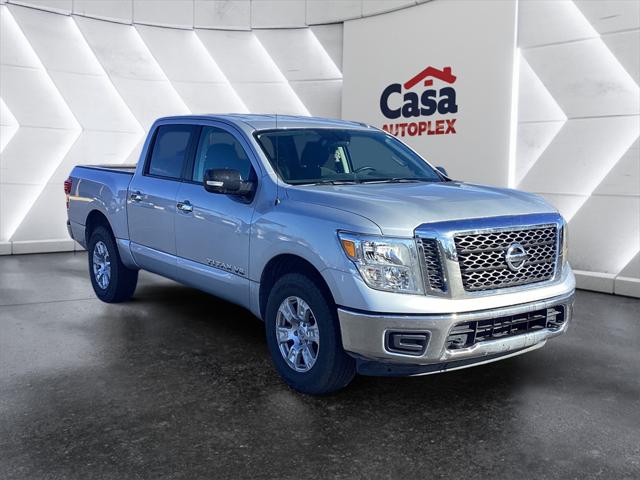 2018 Nissan TITAN