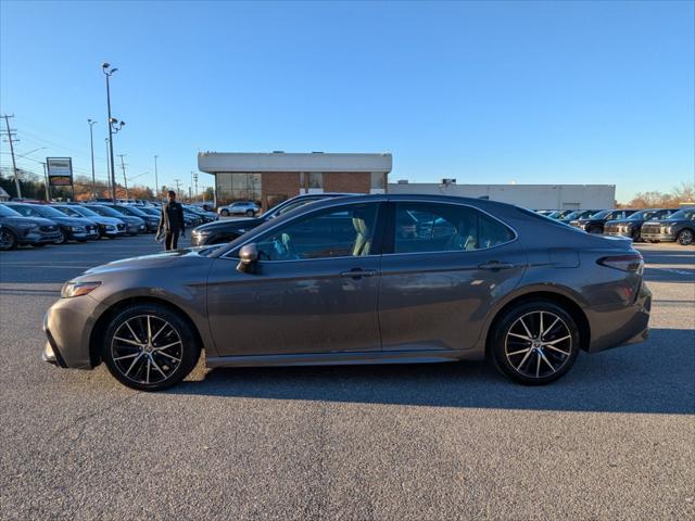 2021 Toyota Camry SE