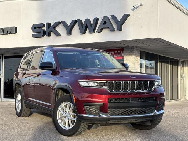 2023 Jeep Grand Cherokee L Laredo 4x4