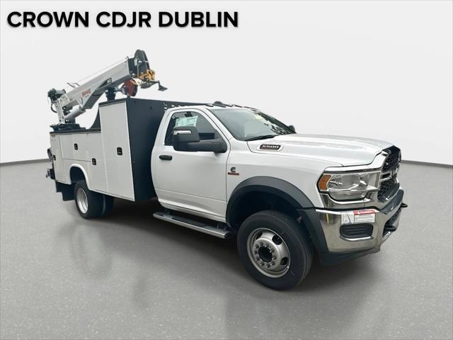 2024 RAM Ram 5500 Chassis Cab RAM 5500 TRADESMAN CHASSIS REGULAR CAB 4X4 84 CA 2024 RAM Ram 5500 Chassis Cab RAM 5500 TRADESMAN CHASSIS REGULAR CAB 4X4 84 CA