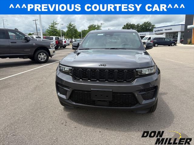 2025 Jeep Grand Cherokee GRAND CHEROKEE ALTITUDE X 4X4