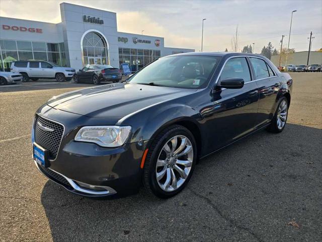 2018 Chrysler 300 Touring L