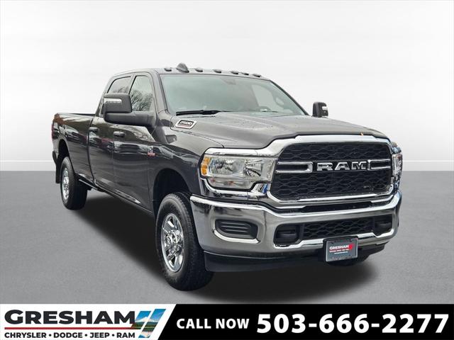 2024 RAM 2500 Tradesman Crew Cab 4x4 8 Box