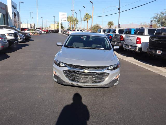 2022 Chevrolet Malibu FWD LT