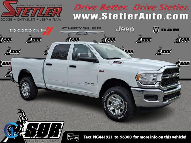 2022 RAM 2500 Tradesman Crew Cab 4x4 64 Box