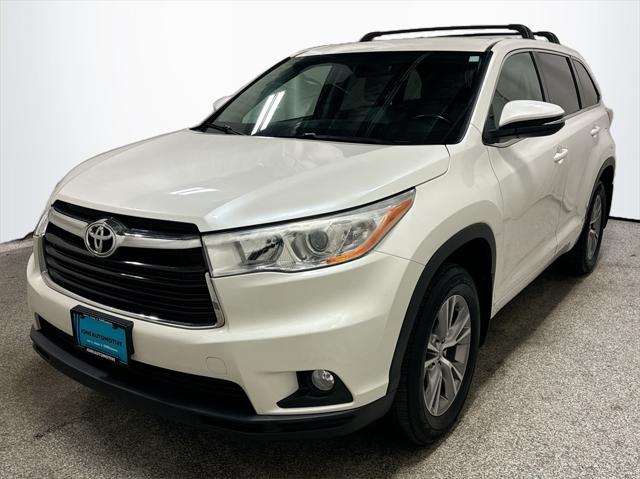 2014 Toyota Highlander LE Plus V6