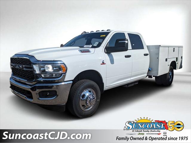 2024 RAM Ram 3500 Chassis Cab RAM 3500 TRADESMAN CREW CAB CHASSIS 4X4 60 CA