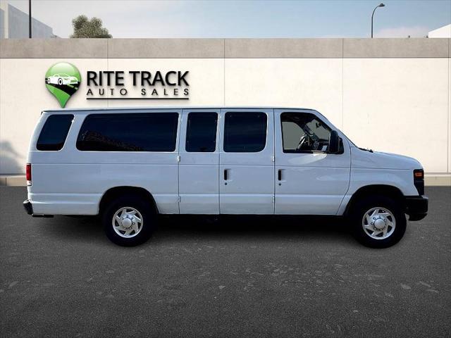 2012 Ford E-350 Super Duty Recreational