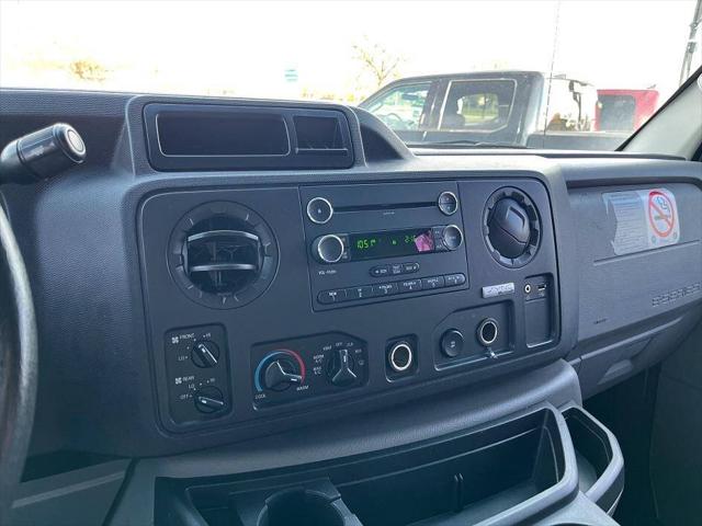 2012 Ford E-350 Super Duty Recreational