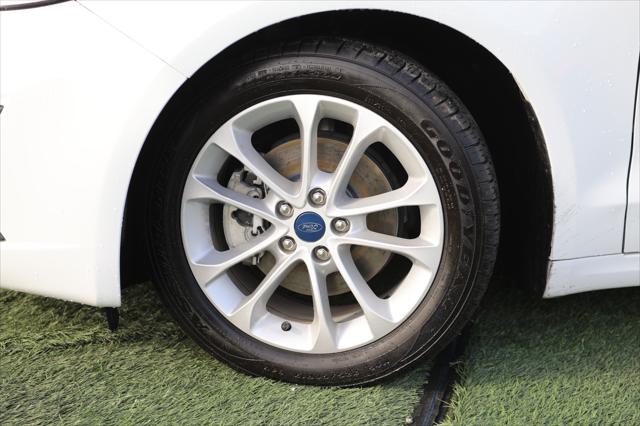 2020 Ford Fusion Hybrid SE