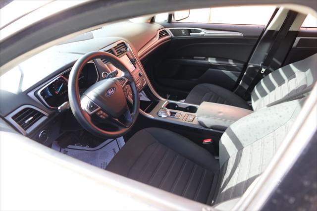 2020 Ford Fusion Hybrid SE