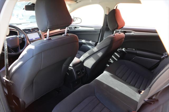 2020 Ford Fusion Hybrid SE