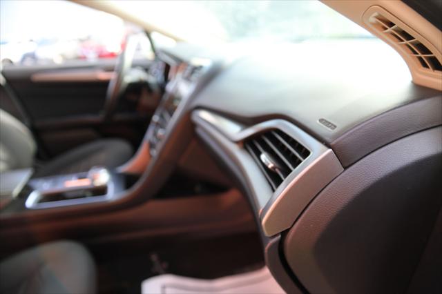 2020 Ford Fusion Hybrid SE
