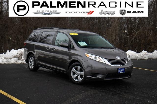 2017 Toyota Sienna LE 7 Passenger