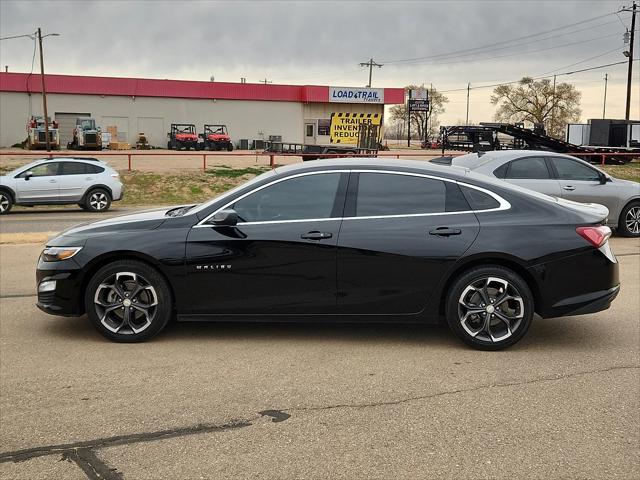 2022 Chevrolet Malibu FWD LT