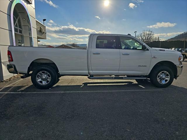 2019 RAM 3500 Big Horn Crew Cab 4x4 8 Box