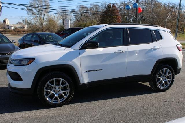 2022 Jeep Compass Latitude Lux 4x4