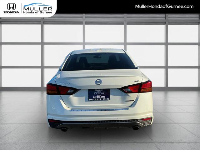 2022 Nissan Altima SR VC-Turbo FWD
