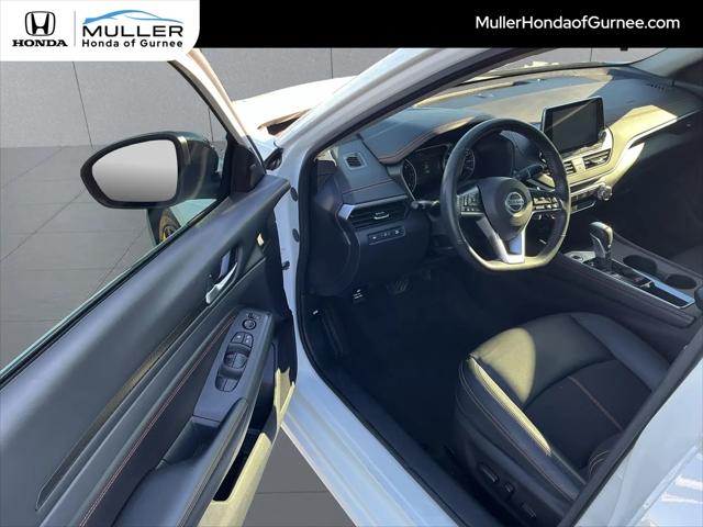 2022 Nissan Altima SR VC-Turbo FWD