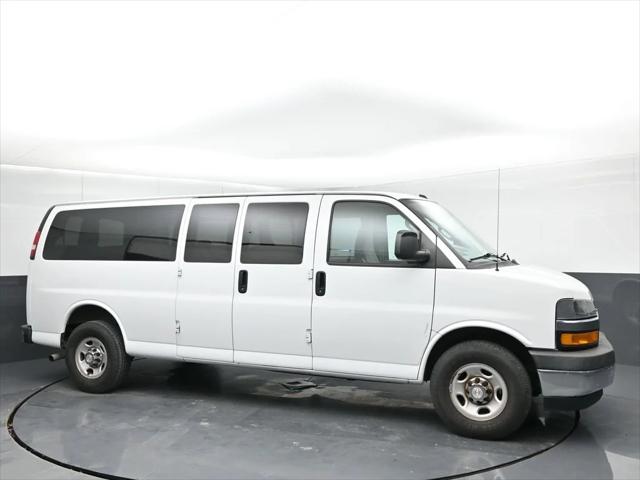 2020 Chevrolet Express Passenger RWD 3500 Extended Wheelbase LT