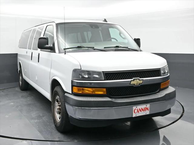 2020 Chevrolet Express Passenger RWD 3500 Extended Wheelbase LT