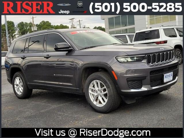 2023 Jeep Grand Cherokee L Laredo 4x2