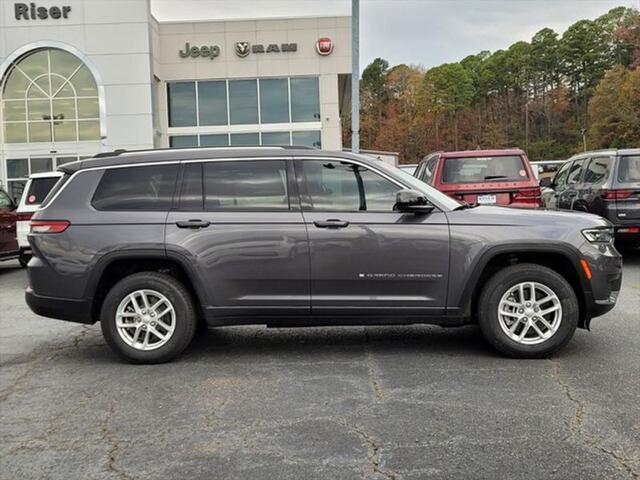 2023 Jeep Grand Cherokee L Laredo 4x2